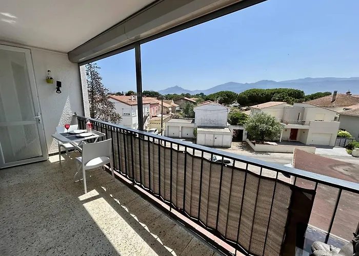 Lägenhet T2 Climatise Avec Loggia Et Parking Pres De La - Fr-1-388-244 *